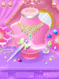 Princess dress up and makeover games screenshot, image №1580124 - RAWG