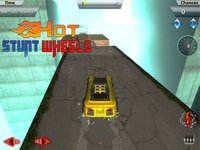 HOT STUNT WHEELS - Top 3D Monster Truck Driving screenshot, image №971931 - RAWG