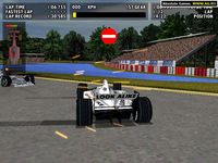 F1 World Grand Prix 2000 screenshot, image №326058 - RAWG