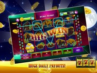 AAA Wolf Slots of Sin City HD - 777 A Big Win Of Las Vegas Slots Free screenshot, image №955041 - RAWG