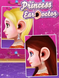 Mom Ear Doctor - Piercing Ear Game For Girls screenshot, image №889952 - RAWG