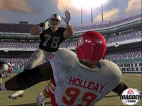 Madden NFL 2005 screenshot, image №398173 - RAWG