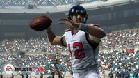 Madden NFL 09 screenshot, image №481541 - RAWG