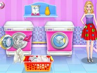 Olivias washing laundry game screenshot, image №2097317 - RAWG