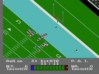 NES Play Action Football screenshot, image №249129 - RAWG