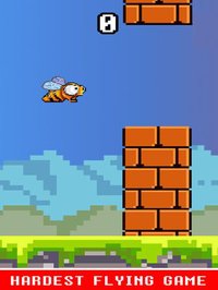 Flappy Fly Hard - Not An Easy Bird Game Impossible! screenshot, image №891463 - RAWG