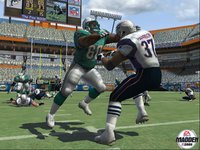 Madden NFL 2005 screenshot, image №398162 - RAWG