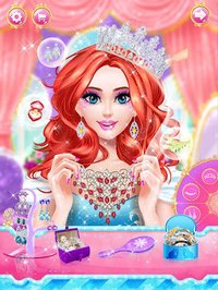 Princess dress up and makeover games screenshot, image №1580121 - RAWG