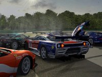 GTR 2: FIA GT Racing Game screenshot, image №443988 - RAWG