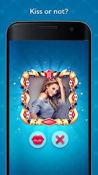 Kiss Kiss: Spin the Bottle for Chatting & Fun screenshot, image №2090627 - RAWG
