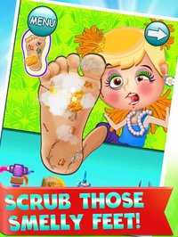 Smelly Foot Doctor Toe Nail Hospital screenshot, image №1757829 - RAWG