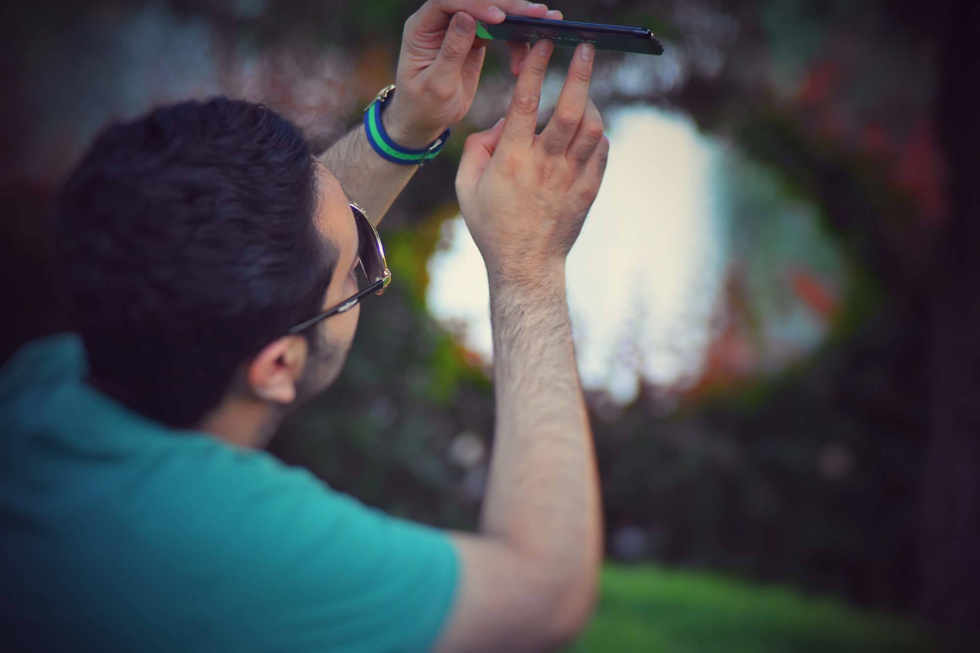 100 Black & Green Puzzles - Daze